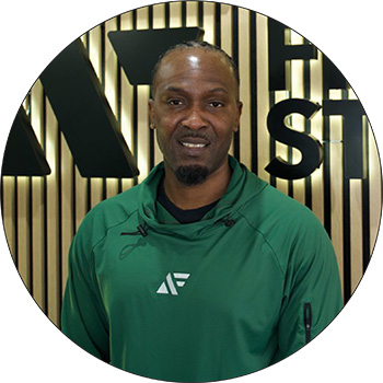 Abi - Head Trainer